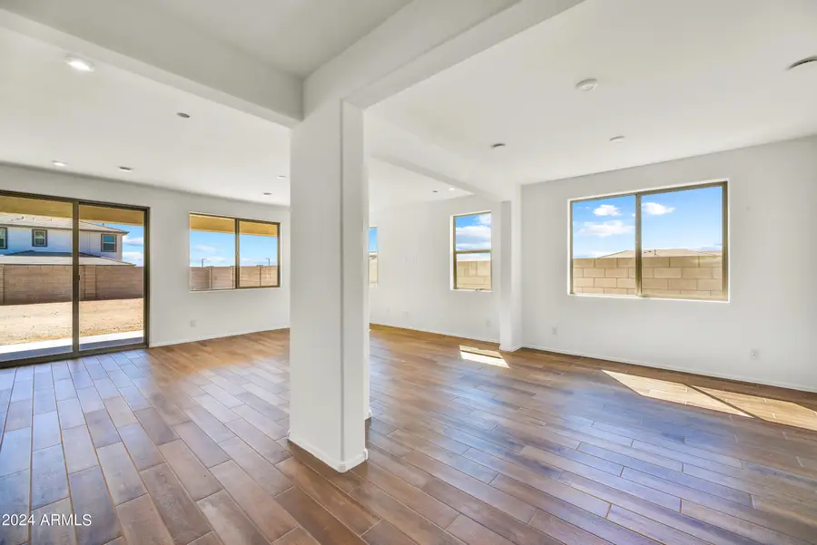 5881 N 193rd Drive, Litchfield Park, AZ 85340 - Image #3