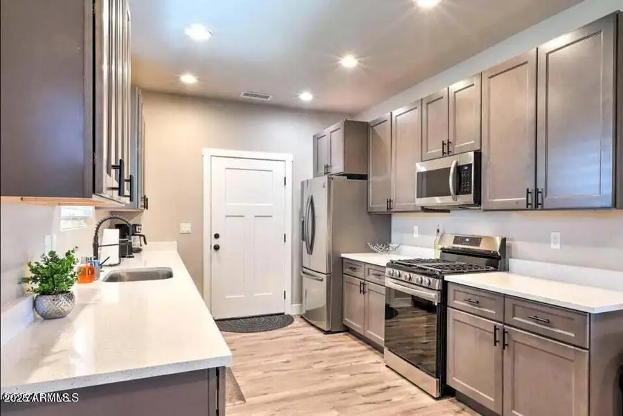 2269 W Mission Timber Circle, Flagstaff, AZ 86001 - Image #3