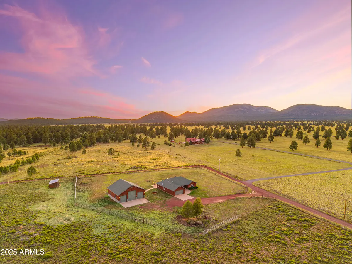 14682 E Lost Wagon Trail, Parks, AZ 86018 - Image #1