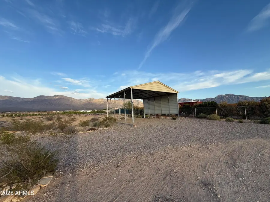 938 E Red Hawk Road, Scenic, AZ 86432 - Image #3