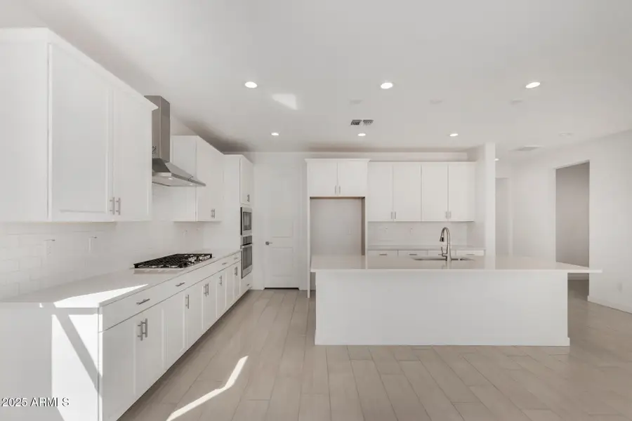 15791 W Desert Hollow Drive, Surprise, AZ 85387 - Image #3