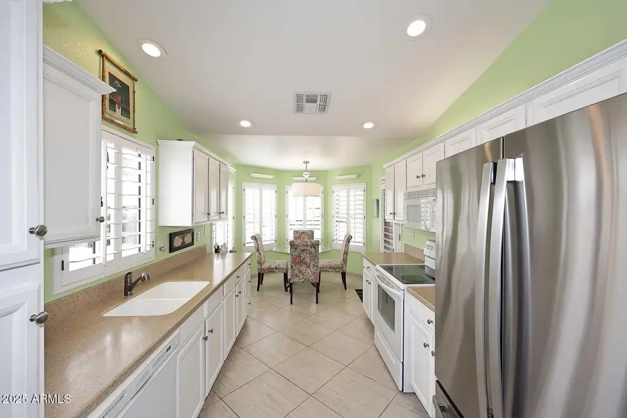 8429 W Oraibi Drive, Peoria, AZ 85382 - Image #3