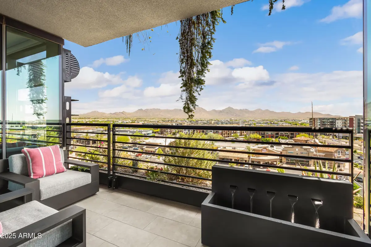 7180 E Kierland Boulevard #811, Phoenix, AZ 85254 - Image #1