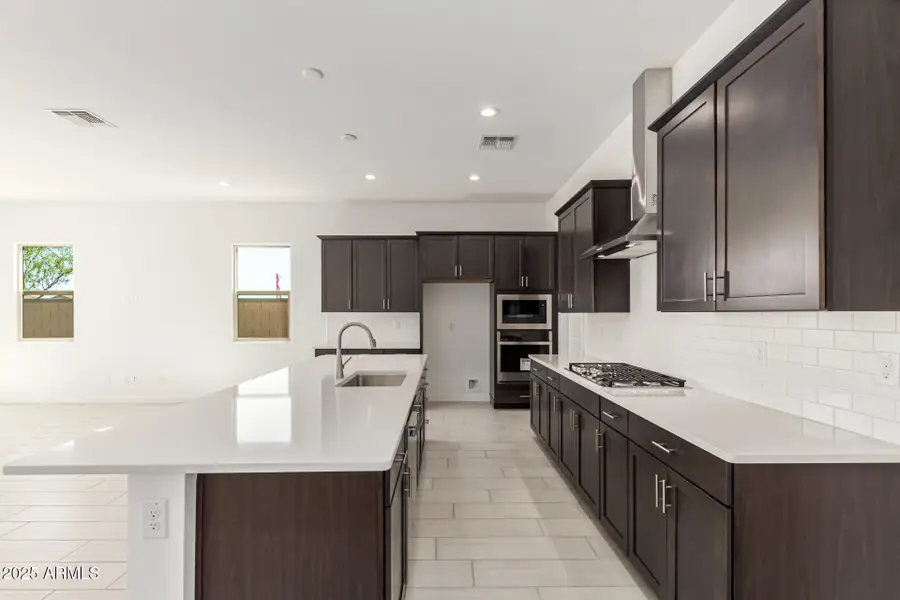 25231 N 157th Drive, Surprise, AZ 85387 - Image #3