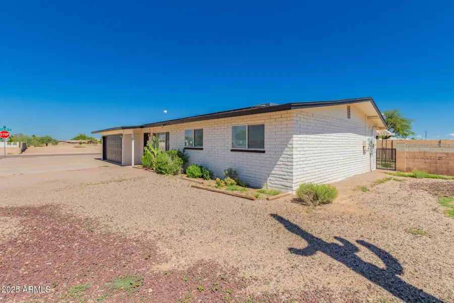 8270 W Newport Circle, Arizona City, AZ 85123 - Image #3