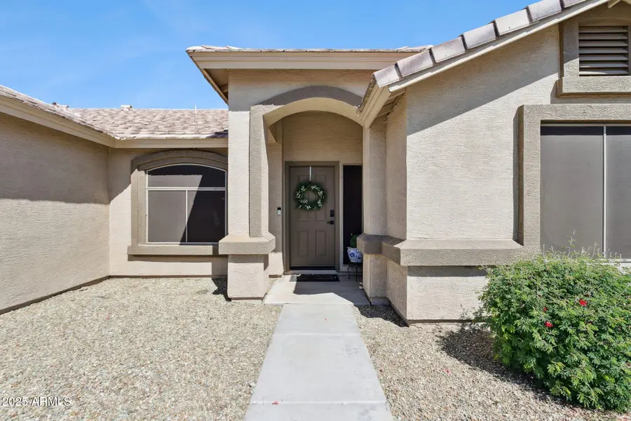 1648 E Desert Lane, Phoenix, AZ 85042 - Image #2
