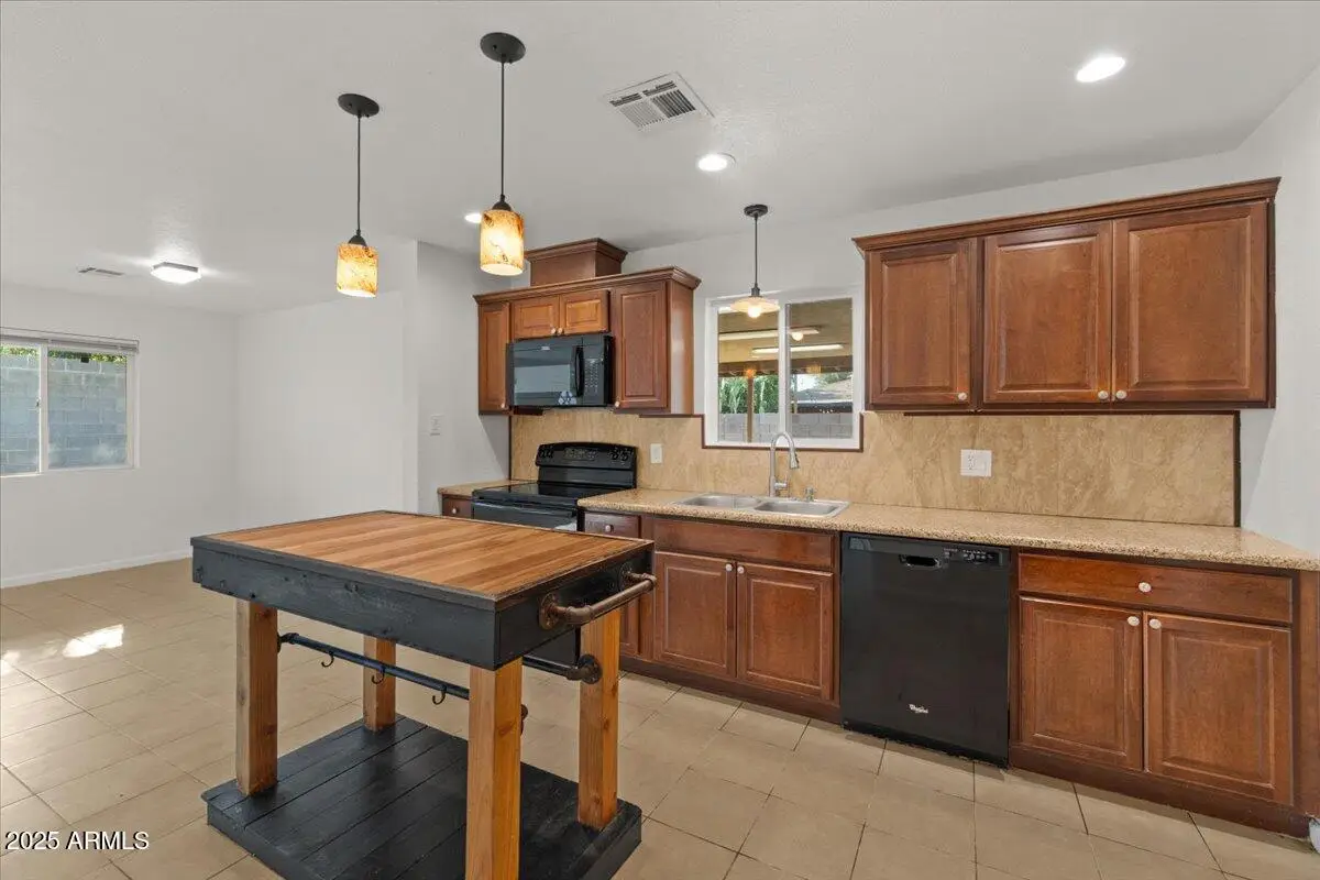 1953 E Marilyn Avenue, Mesa, AZ 85204 - Image #1