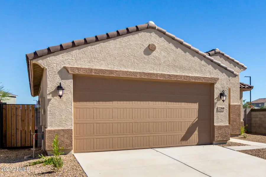 22949 N 183rd Drive, Surprise, AZ 85387 - Image #3