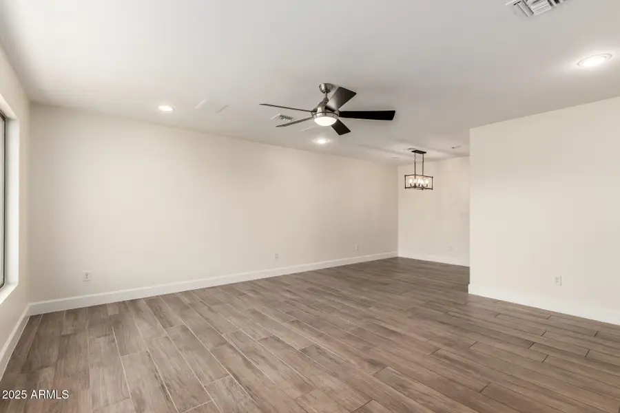 8102 E Whitton Avenue, Scottsdale, AZ 85251 - Image #3