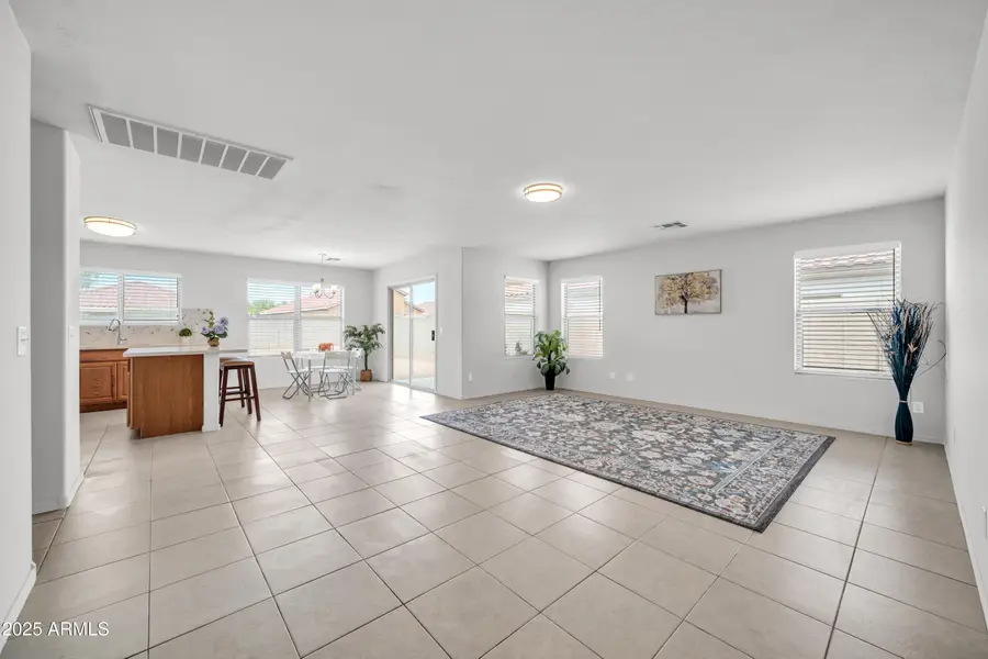 4632 N 91st Lane, Phoenix, AZ 85037 - Image #3