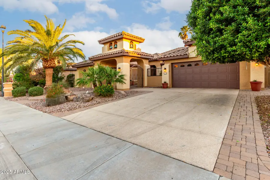 16081 W Piccadilly Road, Goodyear, AZ 85395 - Image #3