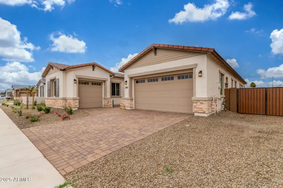 20696 S 216th Place, Queen Creek, AZ 85142 - Image #2