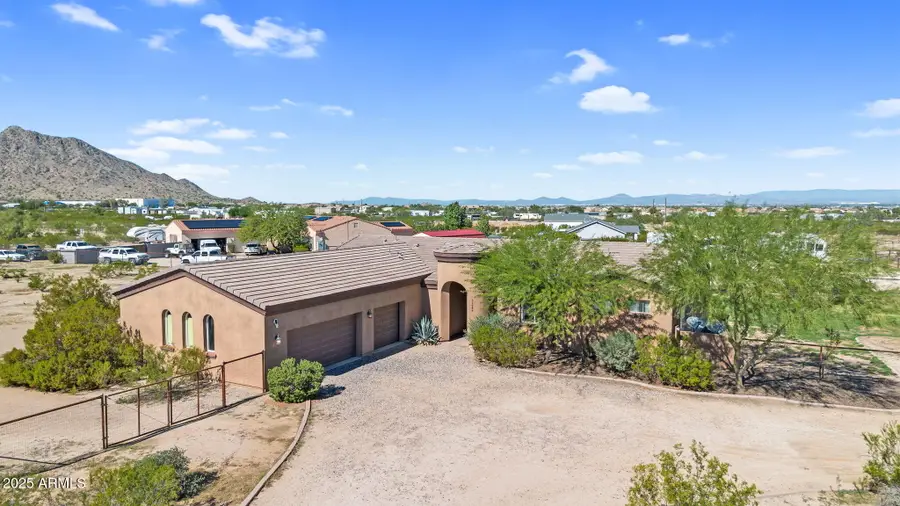 31944 N Otis Court, San Tan Valley, AZ 85144 - Image #2