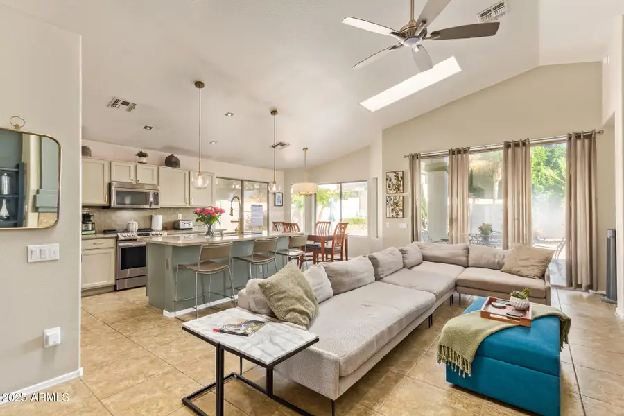 4038 W Alex Loop, Deer Valley, AZ 85083 - Image #2