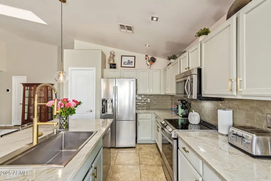 4038 W Alex Loop, Deer Valley, AZ 85083 - Image #3