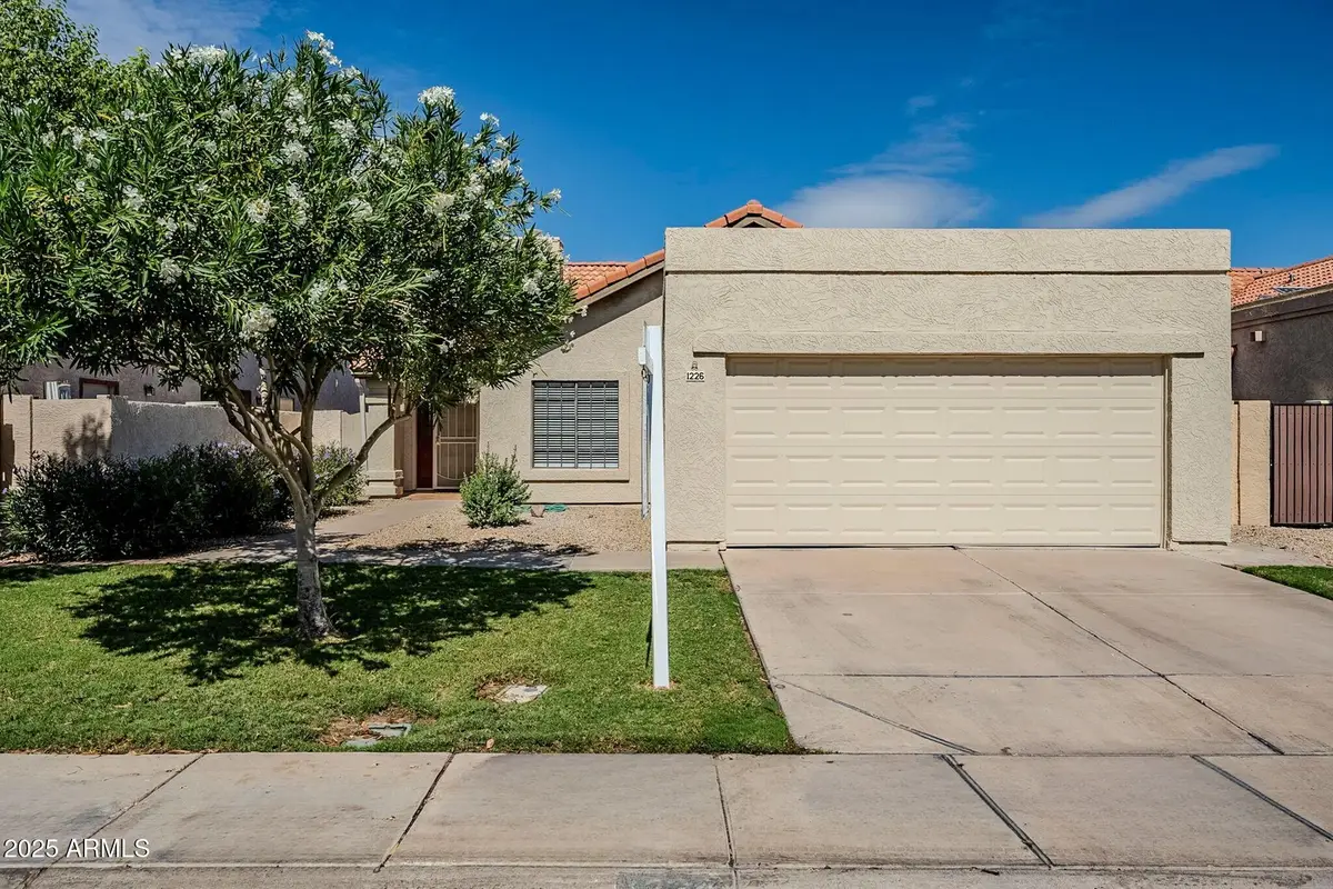 1226 W Pacific Drive, Gilbert, AZ 85233 - Image #1