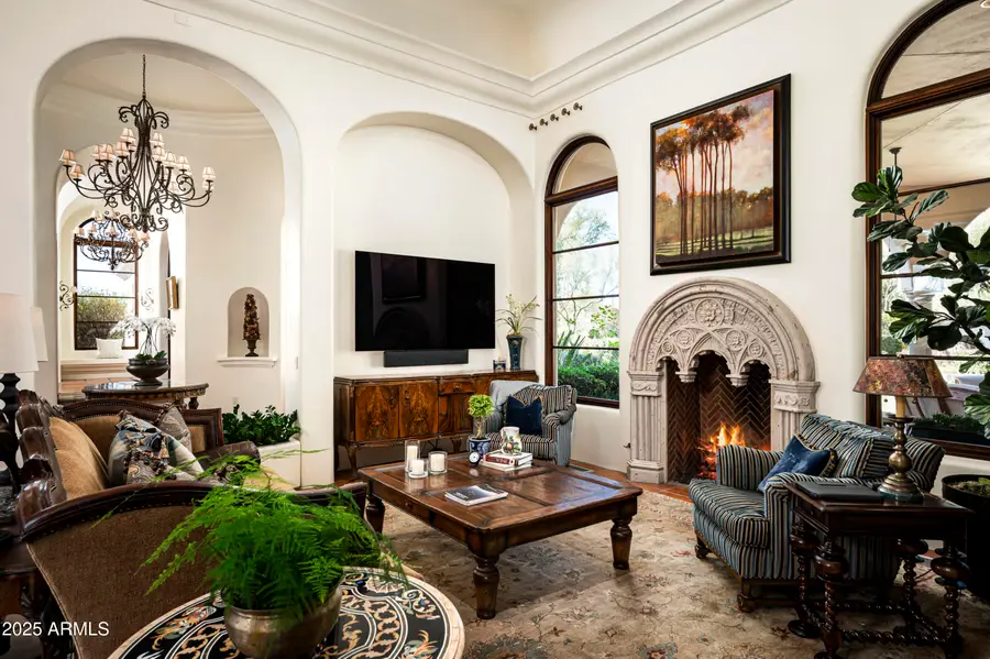 9820 E Thompson Peak Parkway #841, Scottsdale, AZ 85255 - Image #2