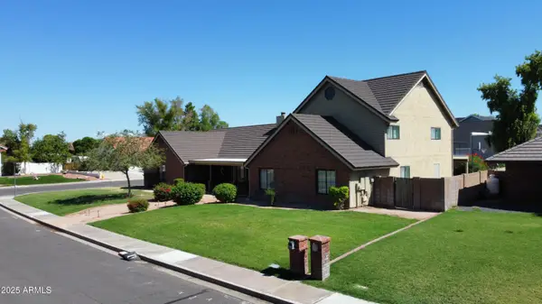 2241 N Hunt Circle, Mesa, AZ 85203