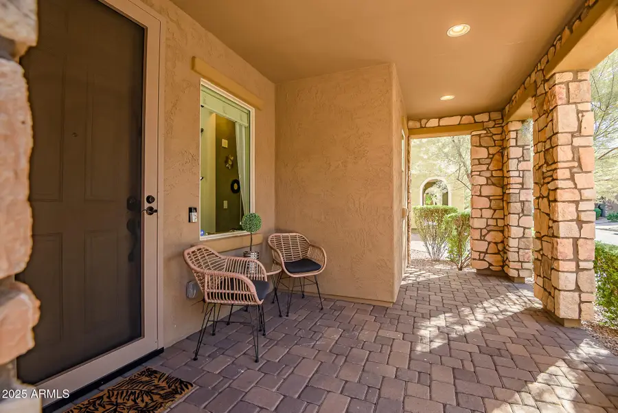 4646 E Daley Lane, Phoenix, AZ 85050 - Image #2