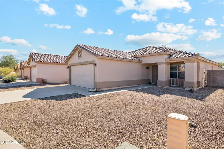 569 W Jardin Loop, Casa Grande, AZ 85122 - Image #2