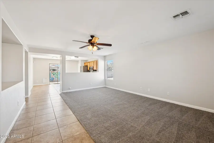 569 W Jardin Loop, Casa Grande, AZ 85122 - Image #3