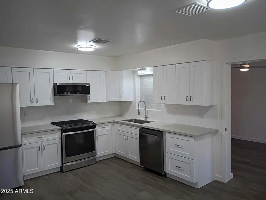 12681 W Cottonwood Street, Surprise, AZ 85378 - Image #3