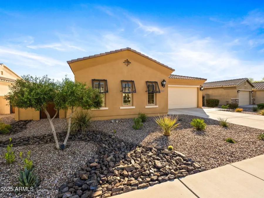 18191 W Desert Sage Drive, Goodyear, AZ 85338 - Image #2