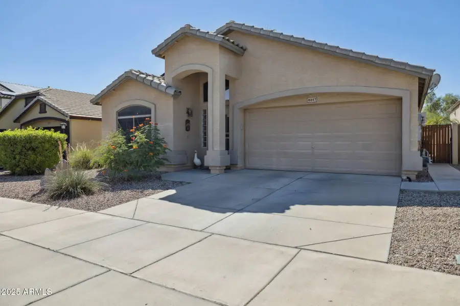 16647 W Taylor Street, Goodyear, AZ 85338 - Image #2