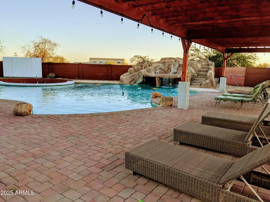 8335 W Camino De Oro --, Deer Valley, AZ 85383 - Image #3