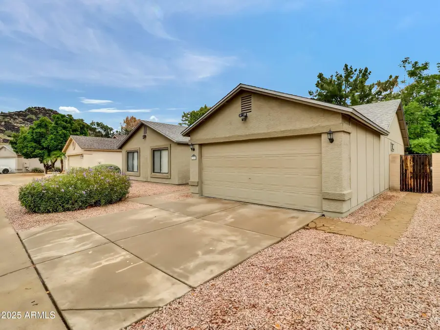 3015 W Patrick Lane, Phoenix, AZ 85027 - Image #2