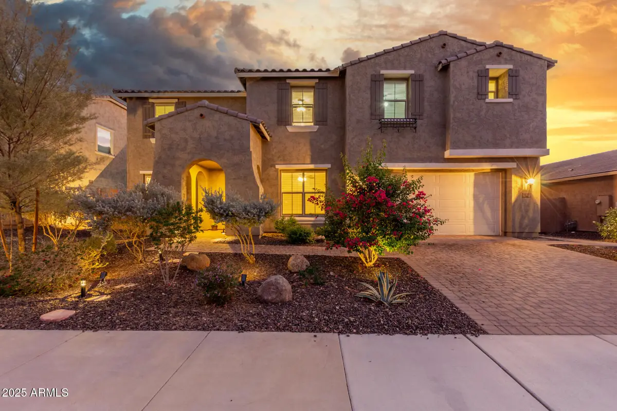 11853 W Nadine Way, Peoria, AZ 85383 - Image #1