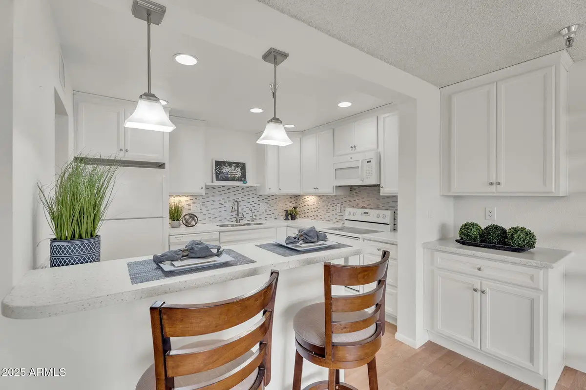 425 S Parkcrest -- #316, Mesa, AZ 85206 - Image #1