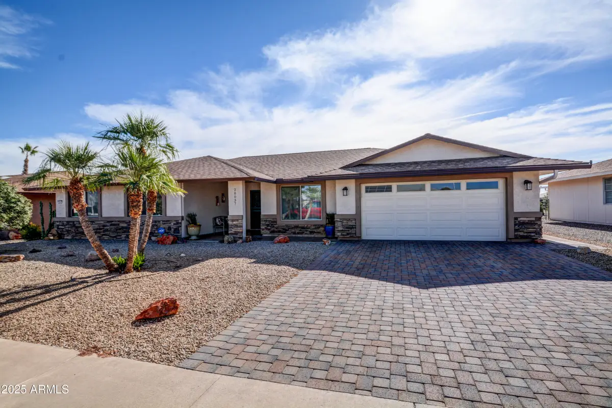 20037 N Welk Drive, Sun City, AZ 85373 - Image #1