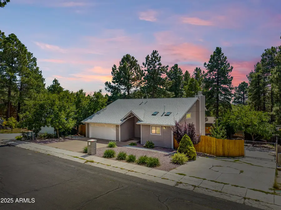1535 E Appalachian Road, Flagstaff, AZ 86004 - Image #2