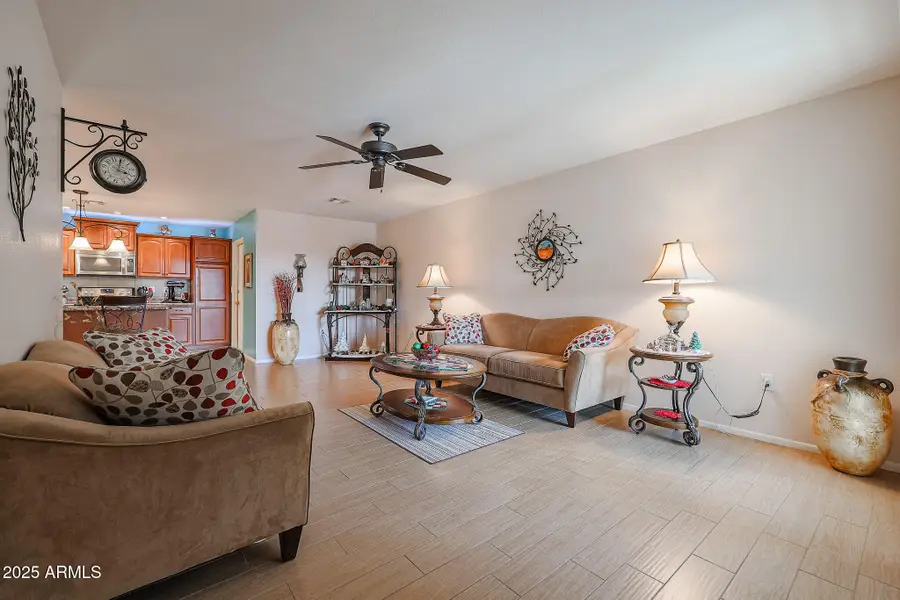 10720 W Santa Fe Drive, Sun City, AZ 85351 - Image #2