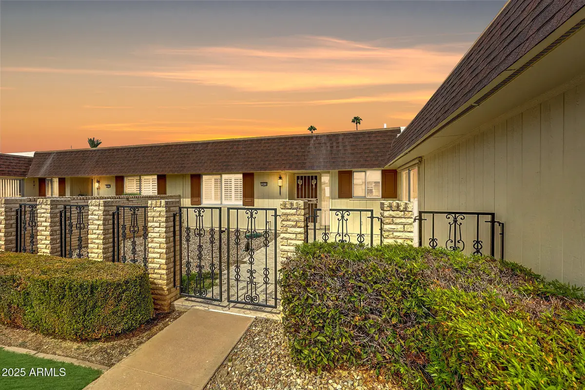 10416 W Prairie Hills Circle, Sun City, AZ 85351 - Image #1