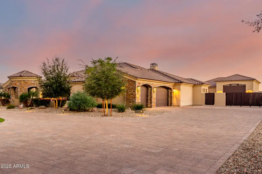 16659 W Pima Street, Goodyear, AZ 85338 - Image #2