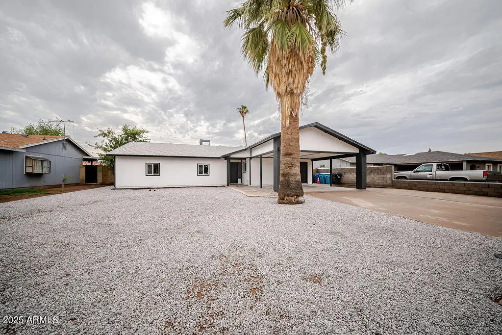 8807 W Clarendon Avenue, Phoenix, AZ 85037 - Image #1