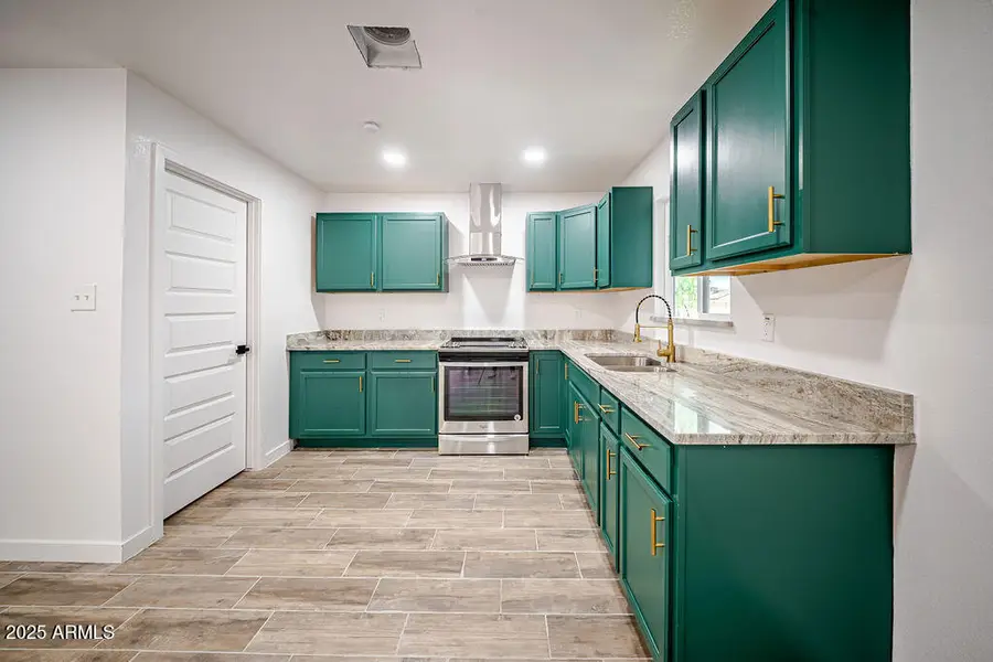 8807 W Clarendon Avenue, Phoenix, AZ 85037 - Image #3