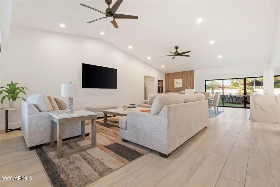 6028 E Joan De Arc Avenue, Phoenix, AZ 85254 - Image #3