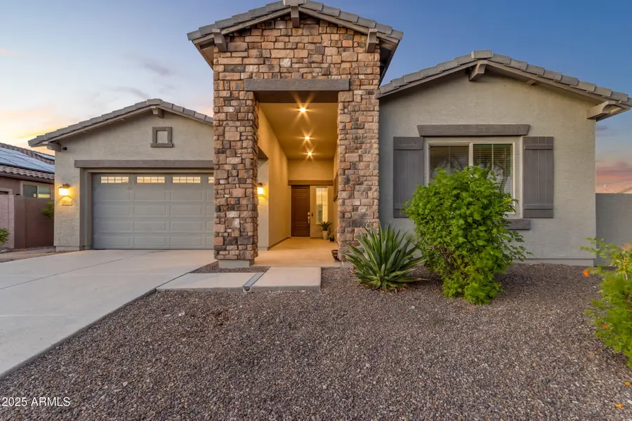 18508 W Galveston Street, Goodyear, AZ 85338 - Image #2