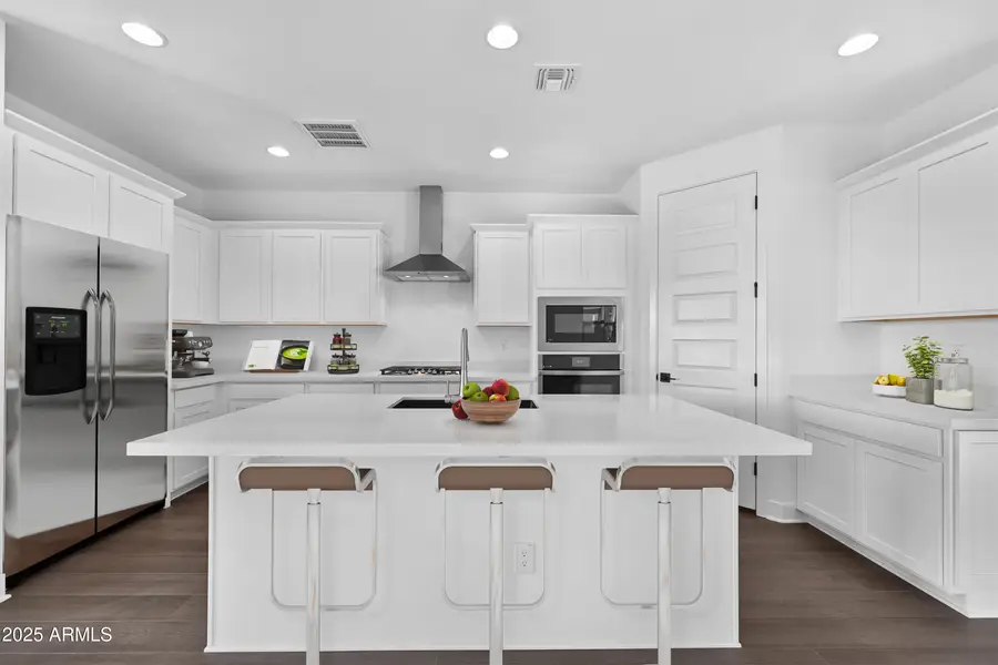 9222 S 169th Drive, Goodyear, AZ 85338 - Image #2