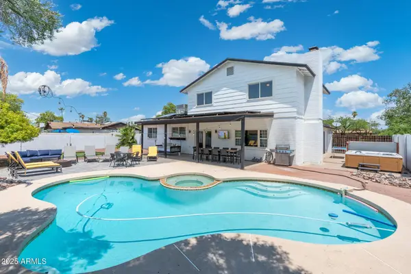 5101 E Winchcomb Drive, Scottsdale, AZ 85254