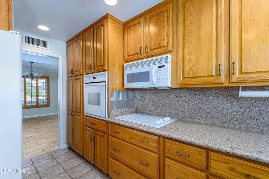 10701 W Willowbrook Drive, Sun City, AZ 85373 - Image #3