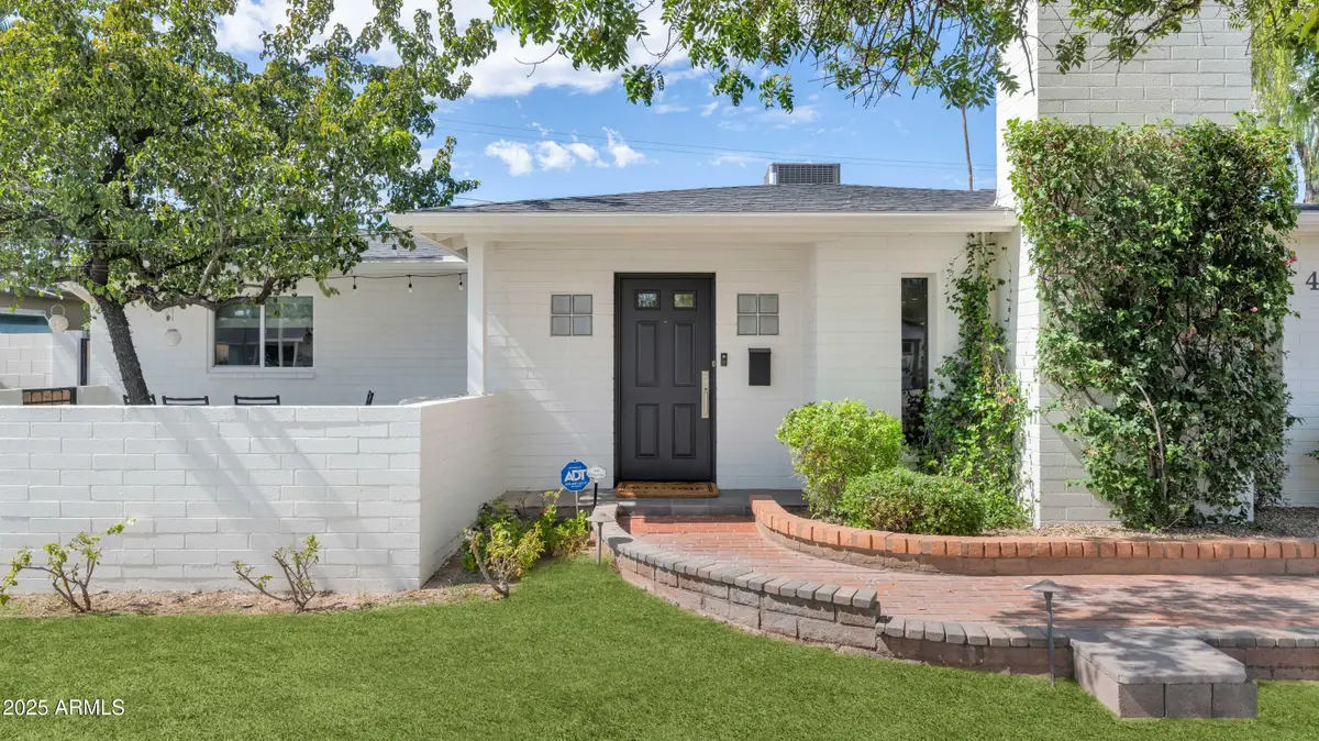 4222 N 34th Place, Phoenix, AZ 85018 - Image #1