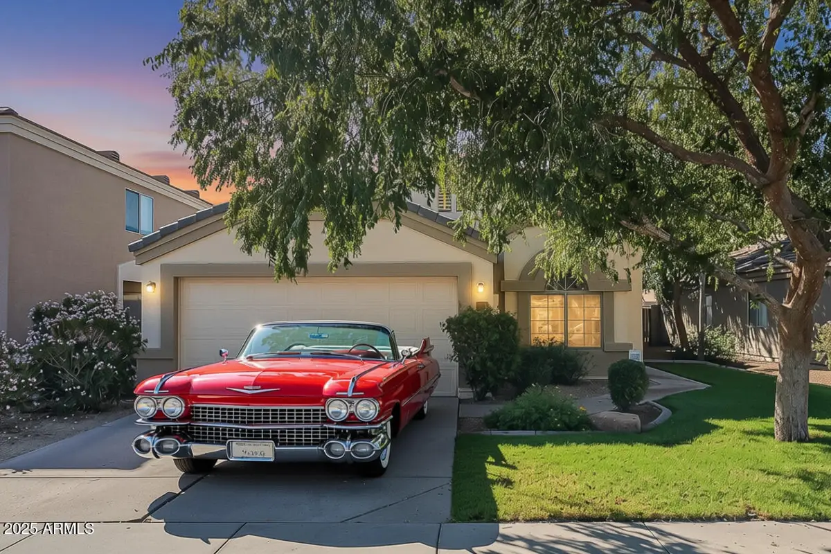 13033 W Evans Drive, El Mirage, AZ 85335 - Image #1