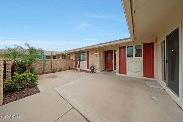10617 W El Capitan Circle, Sun City, AZ 85351