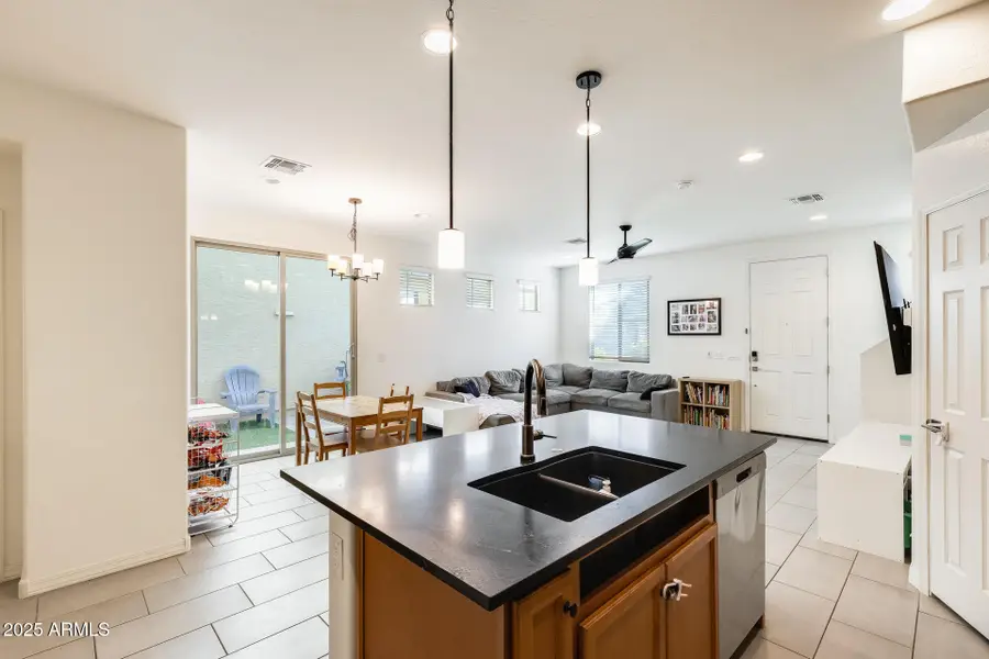 5742 W Illini Street, Phoenix, AZ 85043 - Image #3