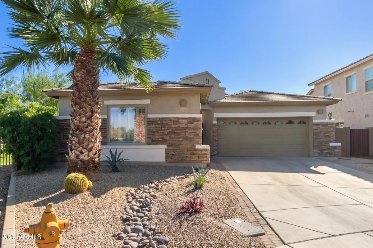 999 E Indian Wells Place, Chandler, AZ 85249 - Image #1
