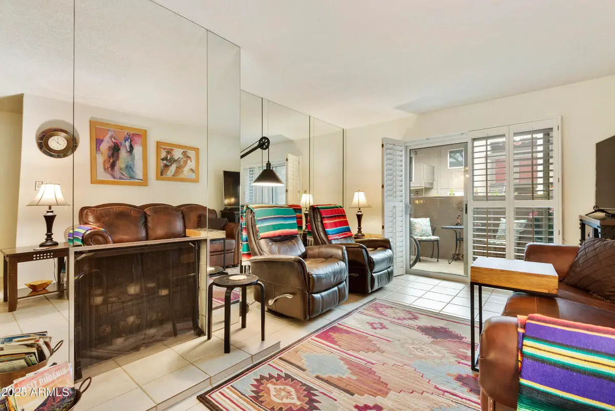 5525 E Thomas Road #M16, Phoenix, AZ 85018 - Image #1